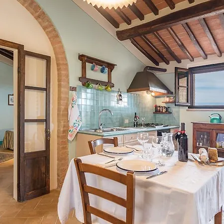 Podere Bagnolo 4* مورلو